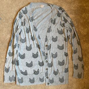 🌸 Cat Cardigan